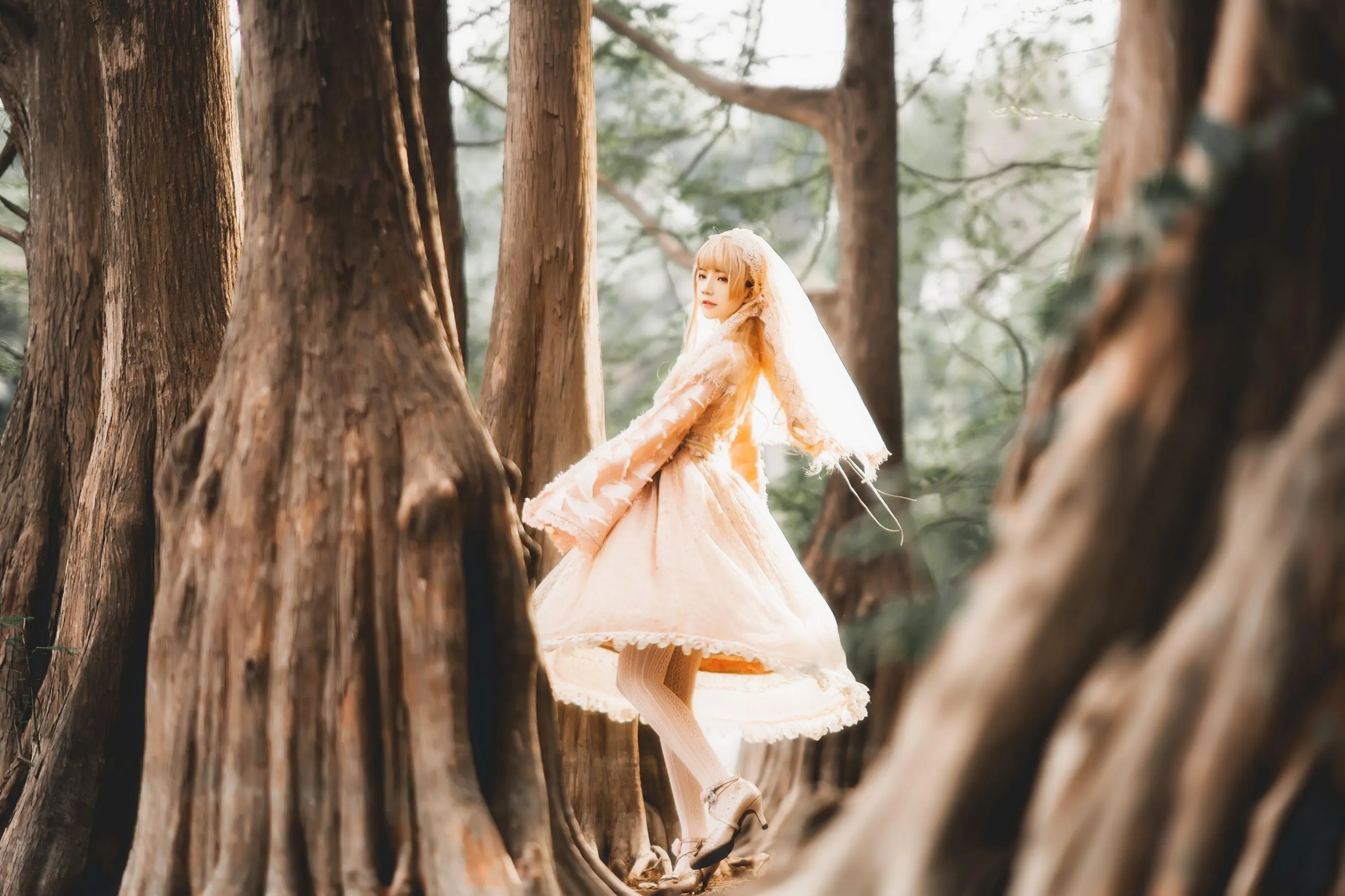 [艺图语] 2022.05.22 天照LOLITA 桜桃喵 [22P]插图8